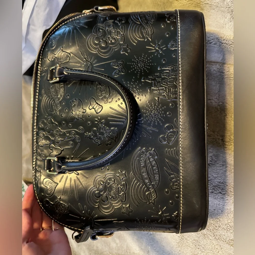 Dooney & Bourke sketch satchel bag - Picture 3 of 11